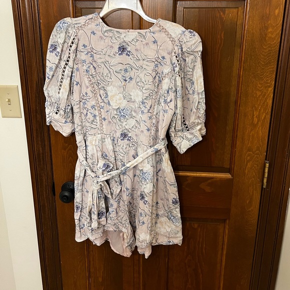 Express Floral Romper - Picture 1 of 3